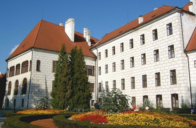 zámek Třeboň nedaleko ubytování Na Kopečku